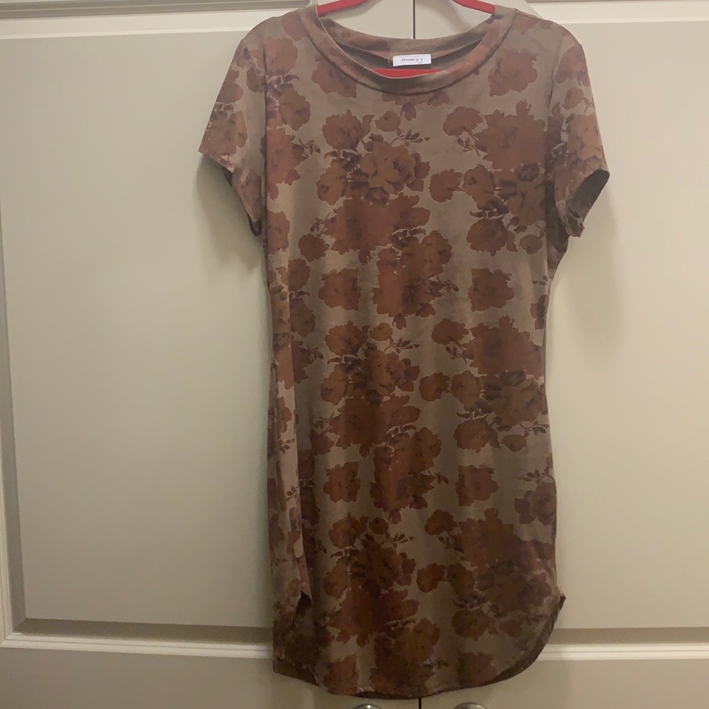 Unworn Suede-Like Floral Dress Size XL